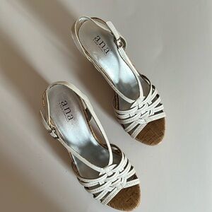 Ana wedges sandals 8 white